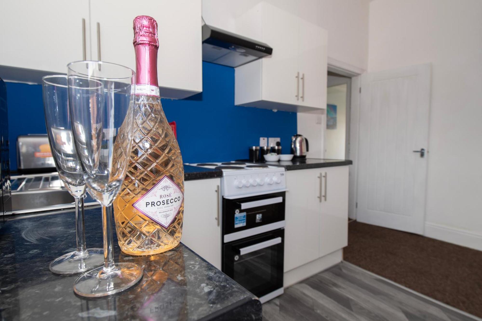 Versatile Cozy & Spacious Comfort Hull Apartments Kingston upon Hull Dış mekan fotoğraf